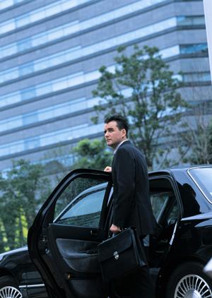 クラスtシャツを制作するならバースで